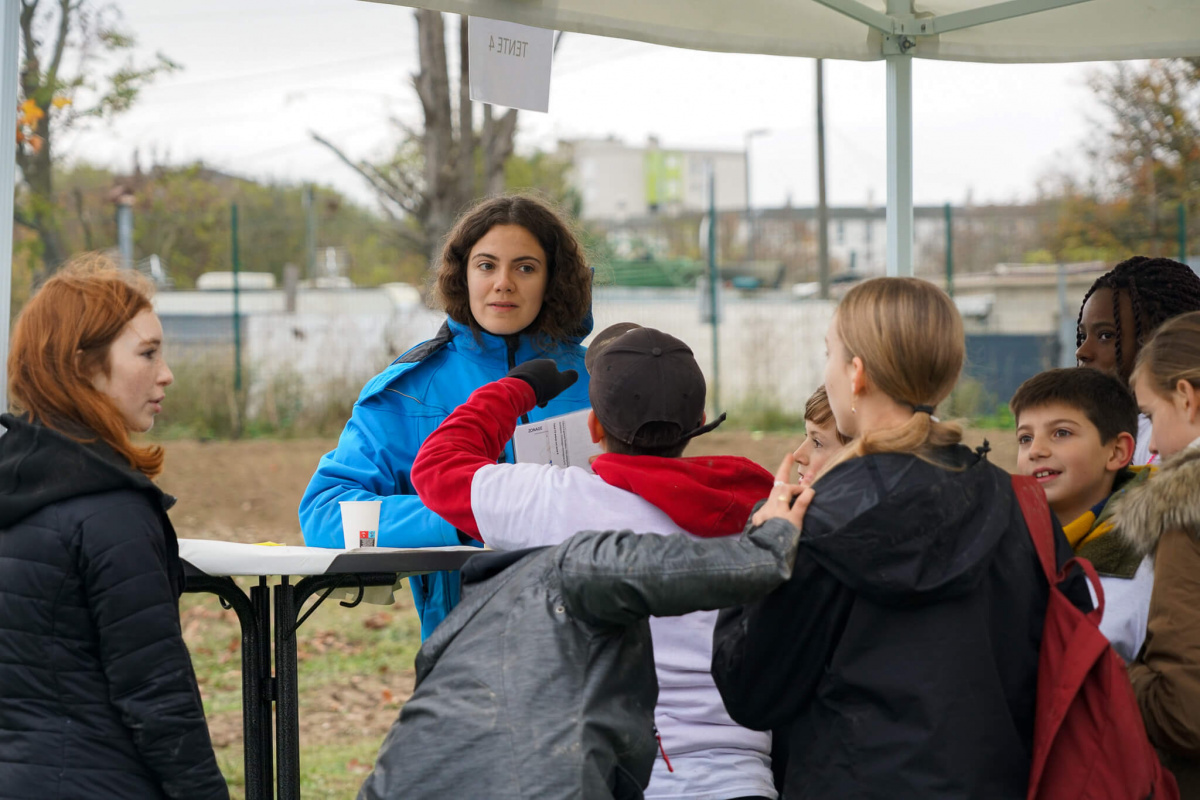 Atelier de sensibilisation à a forêt avec enfants 